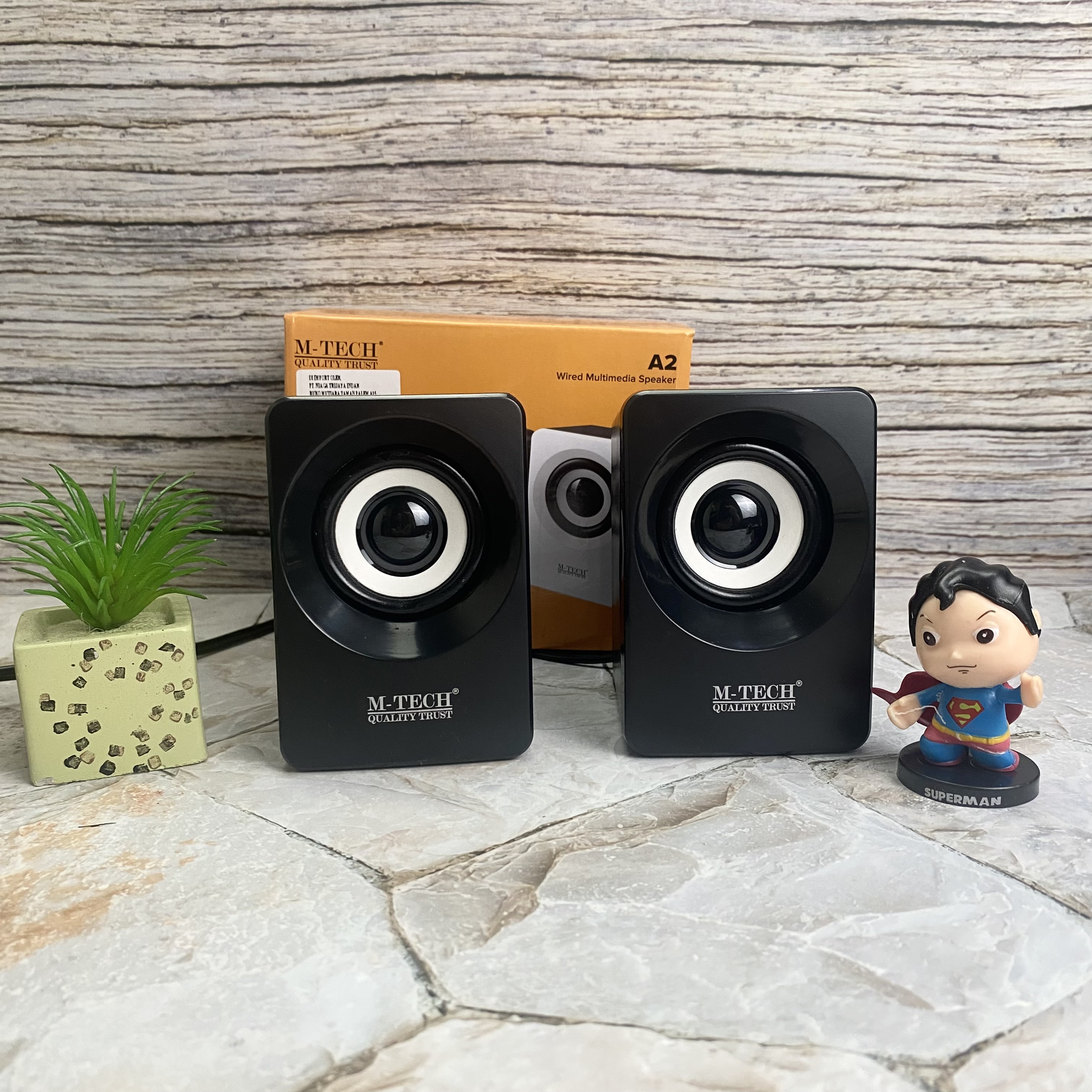 M tech speaker a2
